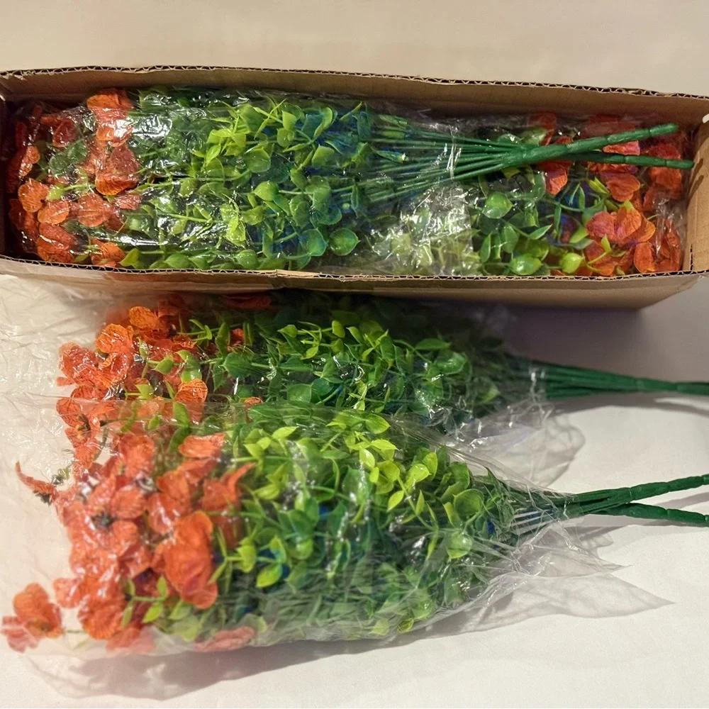 🧡🌼 Orange Faux Flowers - 12 Bundles